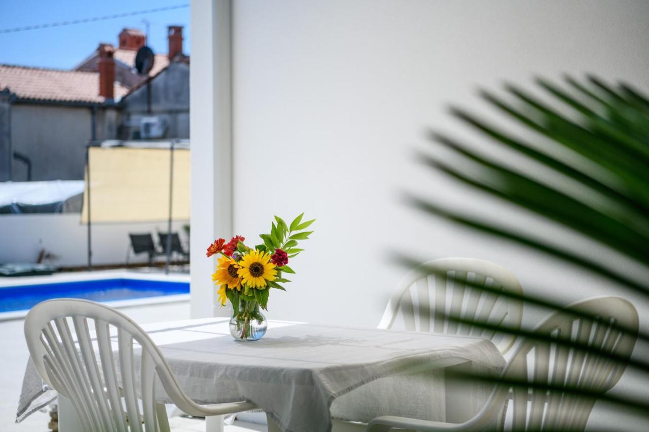 Apartmán Summer House Nina Pavicini Exteriér fotografie