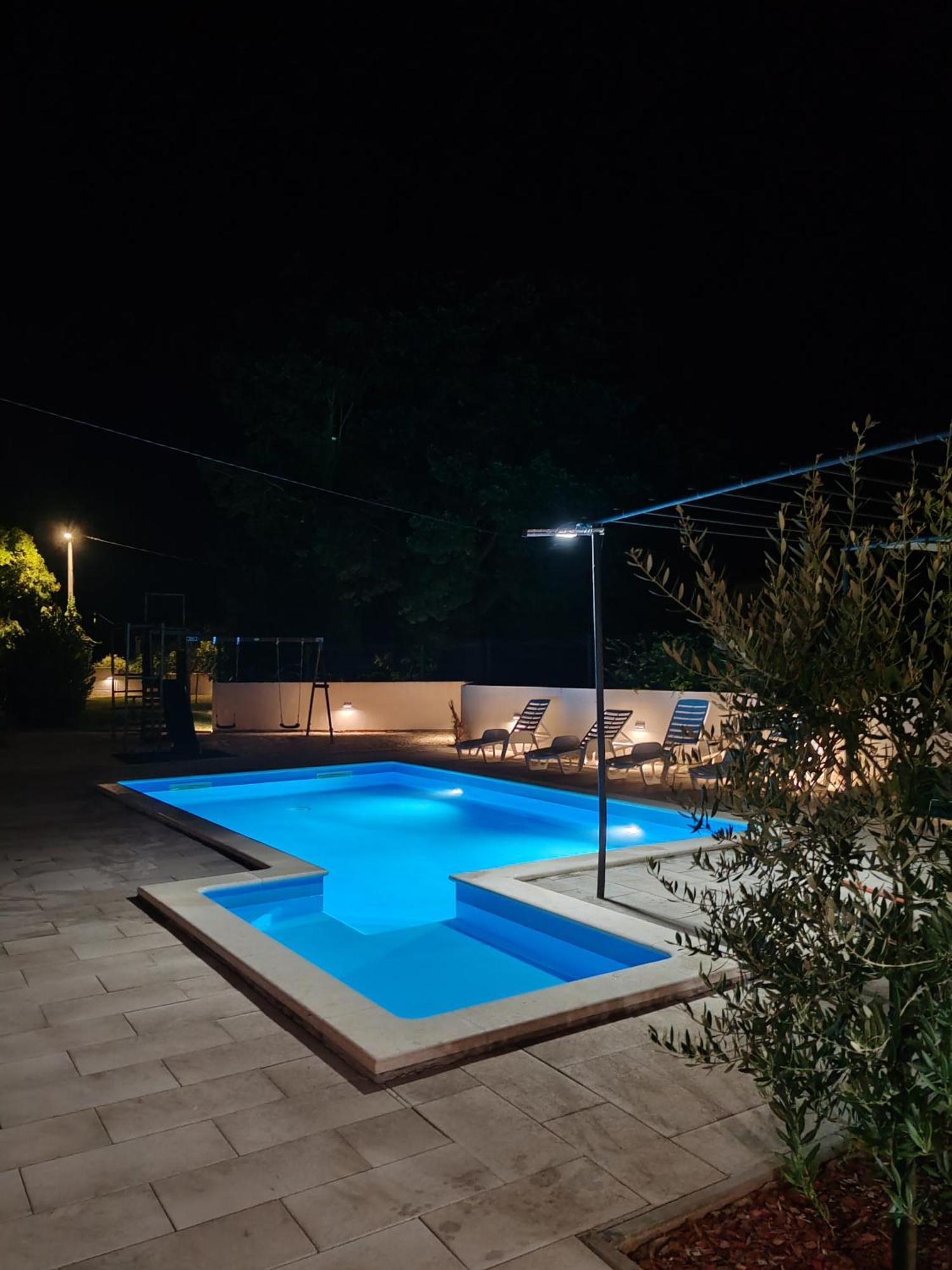 Apartmán Summer House Nina Pavicini Exteriér fotografie